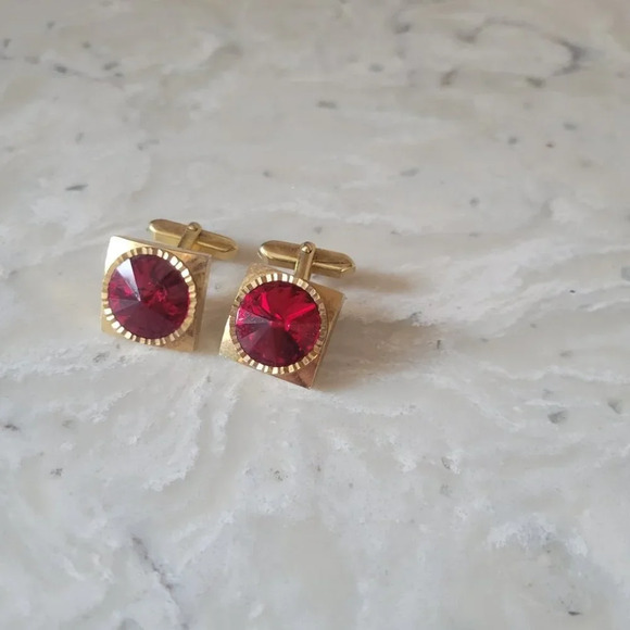 Vintage Gold and Red Stone  Cufflinks - Picture 4 of 5